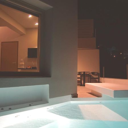 Black Diamond Suites (Adults Only) Akrotírion Buitenkant foto